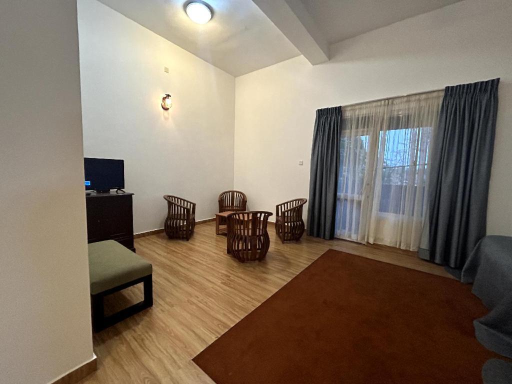 K And K Country Resort Minuwangoda Экстерьер фото